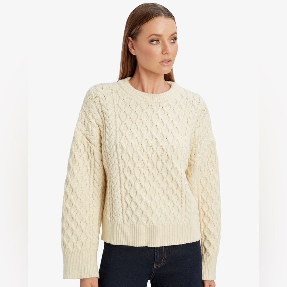 Vigoss Cream Cutout Sweater